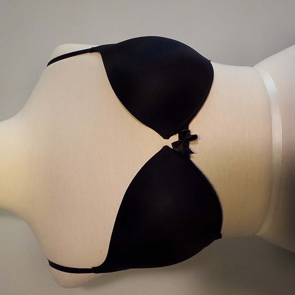 VICTORIA'S SECRET BRA Angel's 32C Black Padded Lace Sides